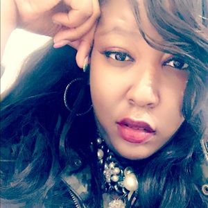 Meet your Posher, Tracie